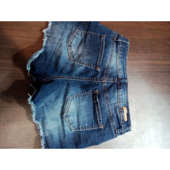 Juniors True Craft Short Shorts Size 3 - Picture 16 of 16